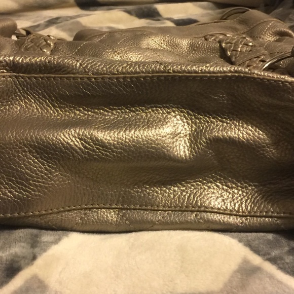 Isabella Fiore Quilted Carina XLarge Gold Metallic - Picture 8 of 8